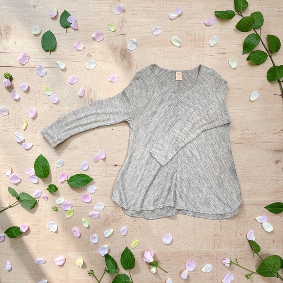 Faded Glory Sweaters - Faded Glory Light Heather Gray Scoop Neck Pullover Sweater